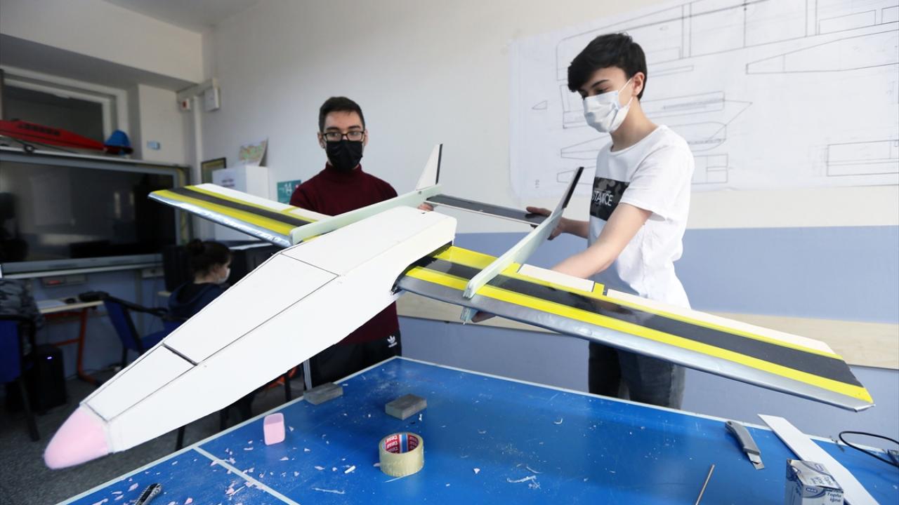 "Yapay zekayla uçağımızı yönlendireceğiz"