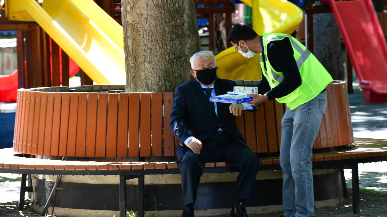 TAM KAPANMA DÖNEMİNDE SİVİL TOPLUM KURULUŞLARI YARDIM FAALİYETLERİNİ NASIL SÜRDÜRECEKLERDİR?