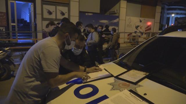 İzmirde aynı eğlence mekanına ikinci baskın: 177 bin lira ceza