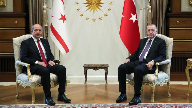 Cumhurbaşkanı Erdoğan, KKTC Cumhurbaşkanı Tatarla görüştü
