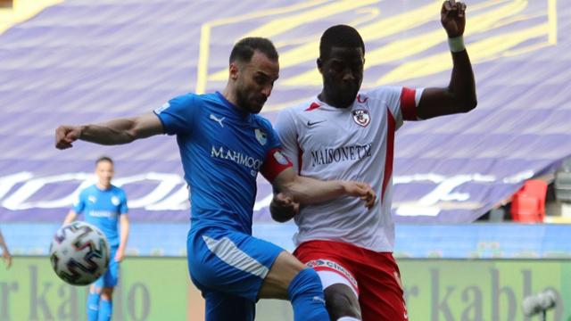 Erzurumspor rahat bir nefes aldı