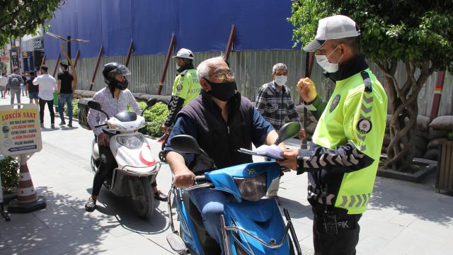 Hatayda motosiklet sürücüleri trafik kurallarına uymaları konusunda ikaz edildi