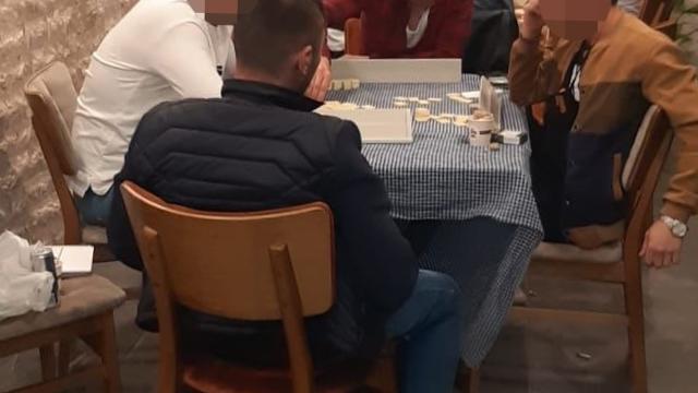 Trabzonda kumar oynayan 6 kişiye 18 bin 900 lira ceza kesildi
