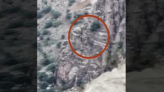 Pençe operasyonlarında mağaraya hava operasyonu kamerada