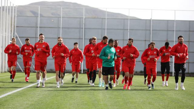 Sivassporda Yeni Malatyaspor maçı hazırlıkları başladı