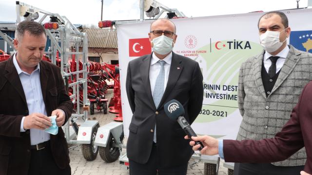 TİKAdan Kosovadaki süt üreticilerine destek