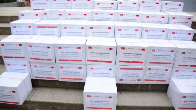 Türk Kızılay, Arnavutluktaki ihtiyaç sahiplerine ramazan yardımı yaptı