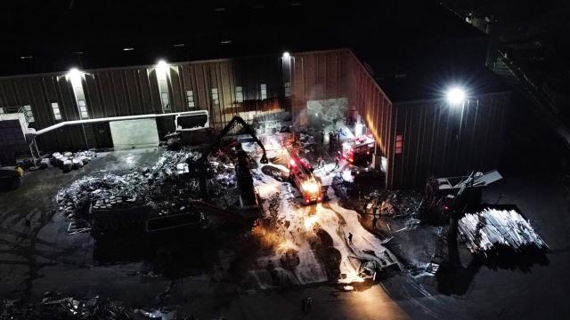 Bilecikte alüminyum fabrikasında çıkan yangın söndürüldü