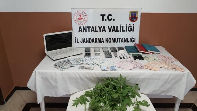 Alanyada yasa dışı bahis operasyonu