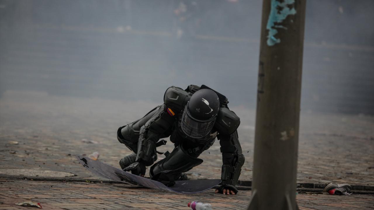 Devlet Başkanı Duque tepki gösterdi