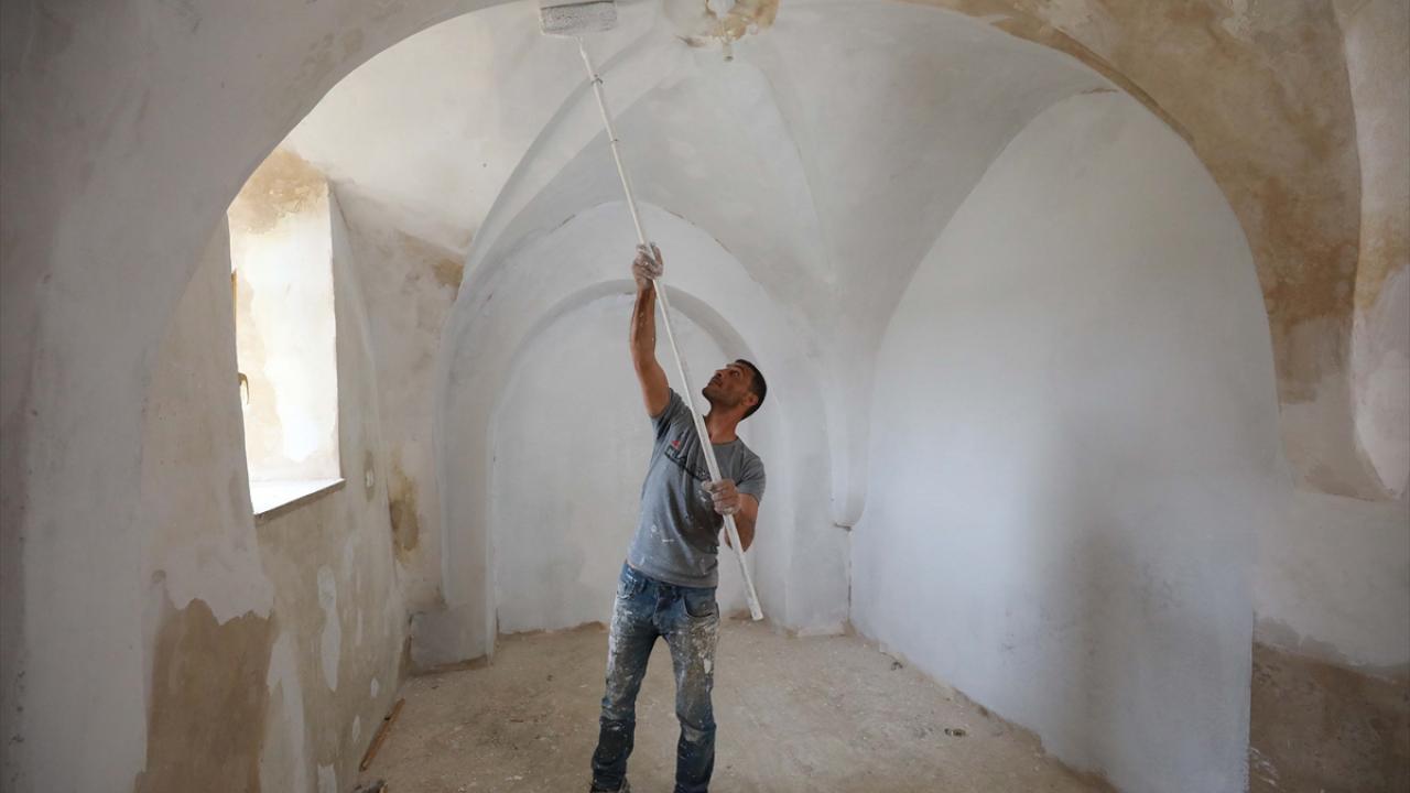 Evlerin çoğu Osmanlı, Eyyübi ve Memlükler dönemine ait