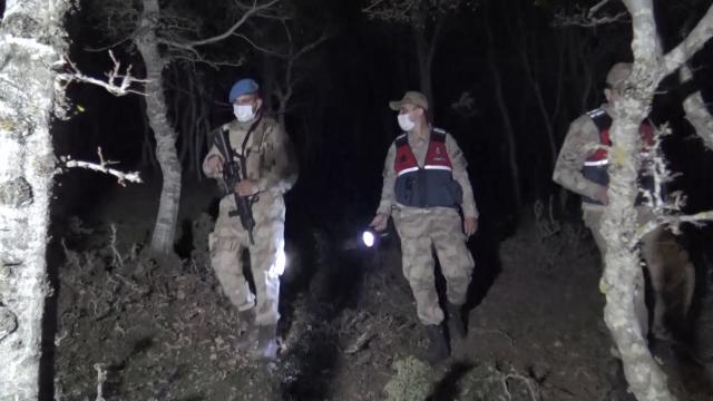Tokatta evinin önünden kaybolan çocuk her yerde aranıyor