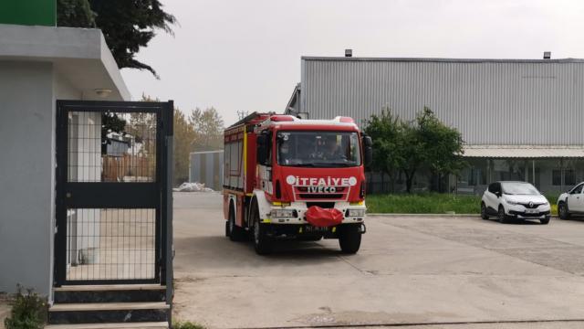Kocaelide geri dönüşüm fabrikasında yangın