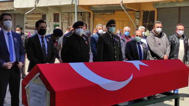 Karabükte vefat eden Kıbrıs gazisi Asım Kocakaya son yolculuğuna uğurlandı