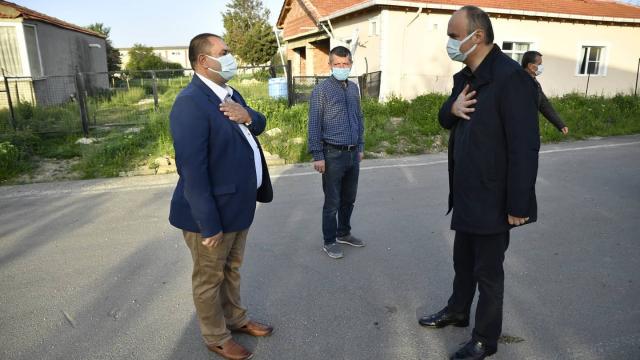 Edirne Valisi Canalp köyleri ziyaret ederek "tam kapanma" sürecinde tedbirlere uyulmasını istedi