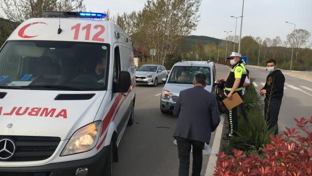 Bartında ticari aracın çarptığı motosikletin sürücüsü ağır yaralandı