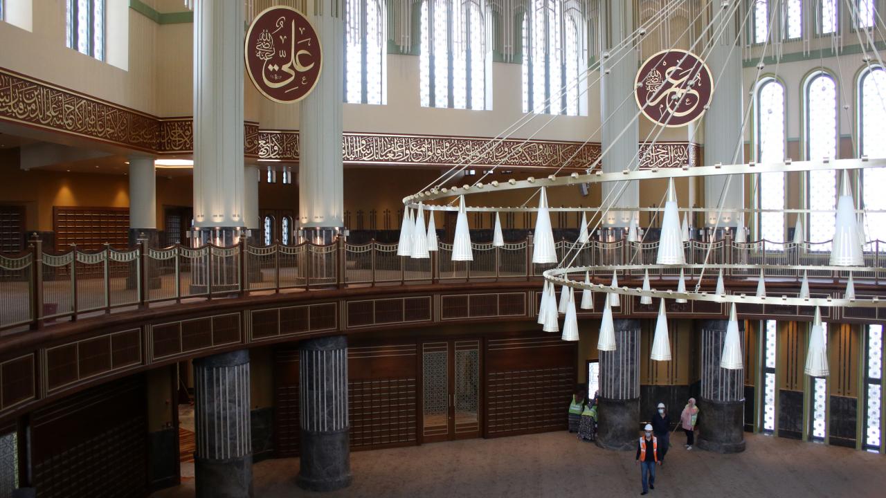 Aynı anda 2 bin 250 kişi namaz kılabilecek