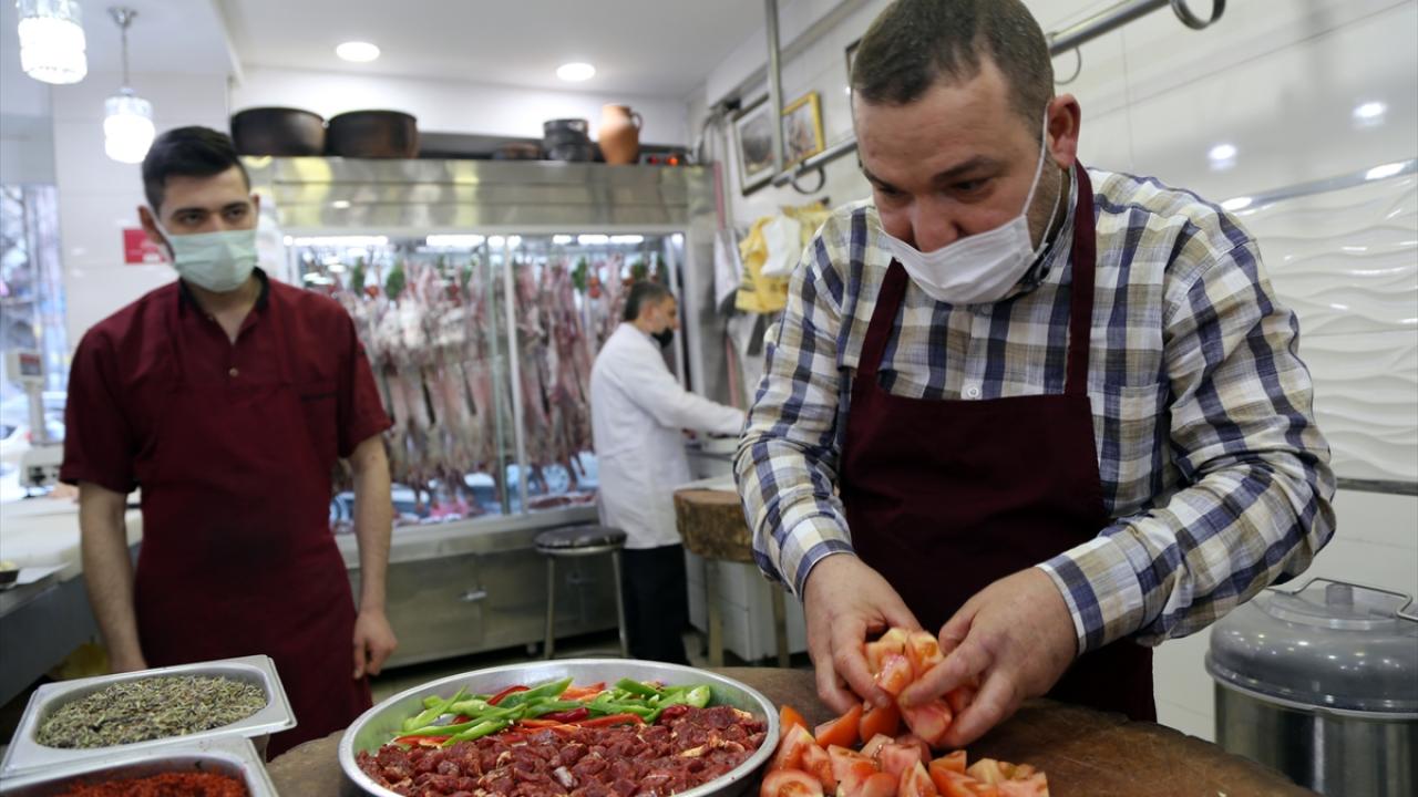 "Eli Böğründe Kahramanmaraş`ın vazgeçilmezi"