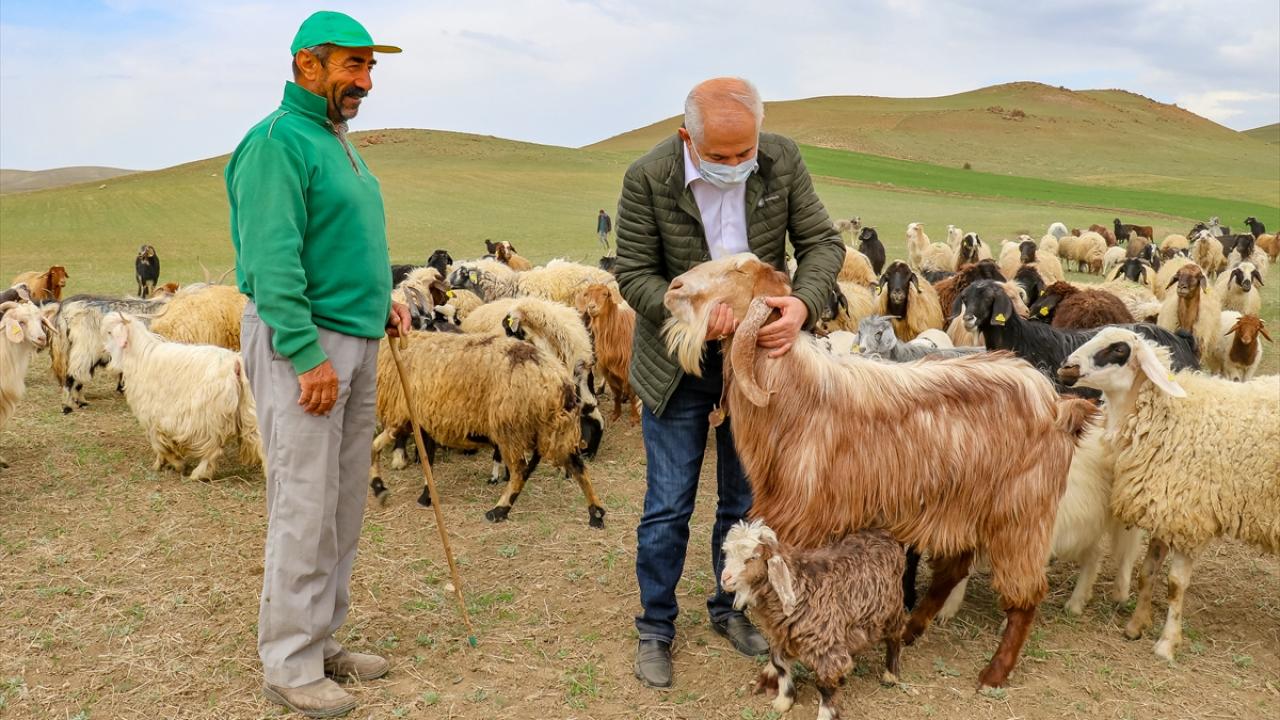 "Üreticilerimizi her zaman destekliyoruz"