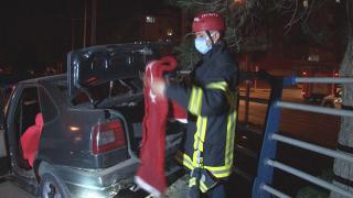 Kaza sonrası olay yerine giden itfaiyenin "bayrak" hassasiyeti