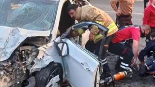 Mardin’de 2 kişinin yaralandığı kaza kamerada