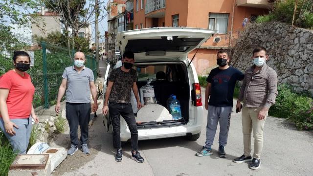 Kısıtlamada Mudanyalı gençler sokak hayvanlarını unutmadı