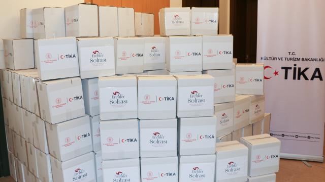 TİKA, KKTCde 2 bin hijyen paketi dağıttı