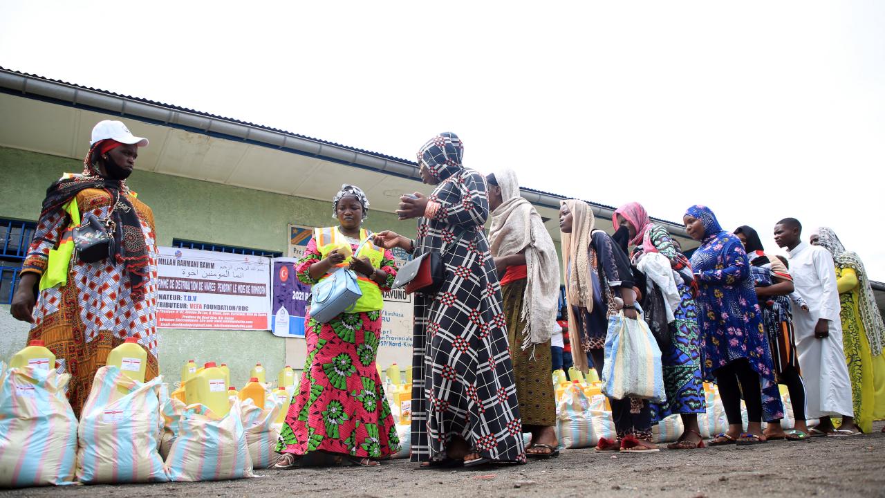 En kalabalık ülkelerin dünya nüfusundaki tahmini payı (2021)