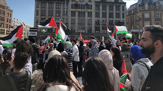 İsrailin Mescid-i Aksadaki saldırıları Hollandada protesto edildi