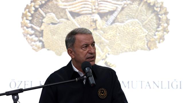 Bakan Akar: Nereye kaçarlarsa kaçsınlar terörü bitireceğiz