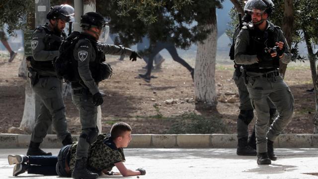 İsrail polisinin Mescid-i Aksadaki müdahalesine siyasilerden tepki