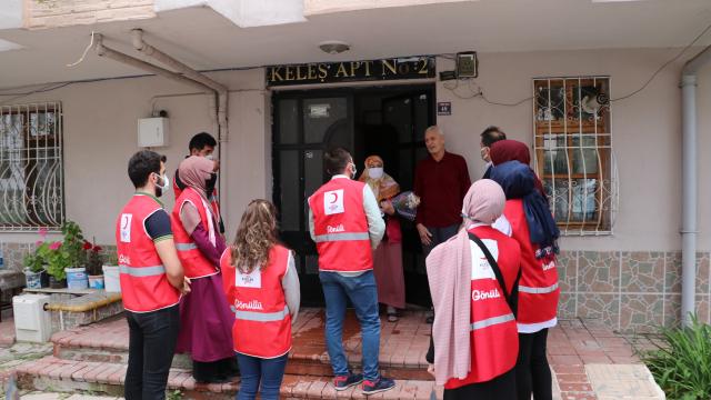 Anneler Gününde şehit anneleri unutulmadı