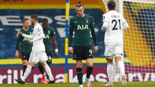 Tottenham deplasmanda yenildi