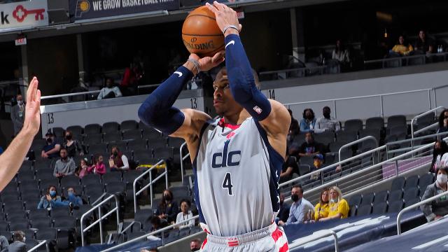 Westbrook NBA tarihinin "triple double" rekorunu egale etti