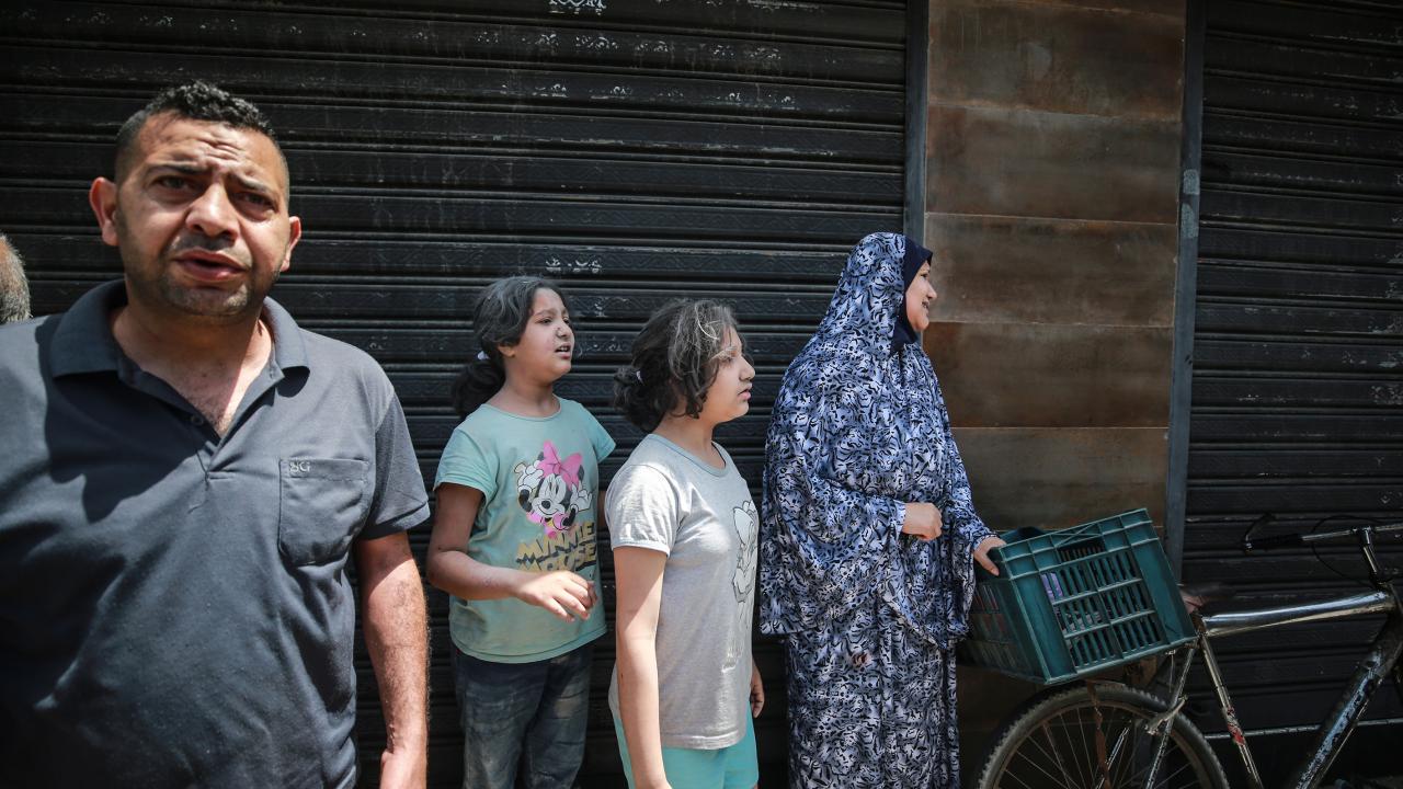 Hamas`ın askeri kanadı İzzeddin Kassam Tugayları da Askalan kentine "büyük bir roket saldırısı düzenlendiğini" açıklamıştı.