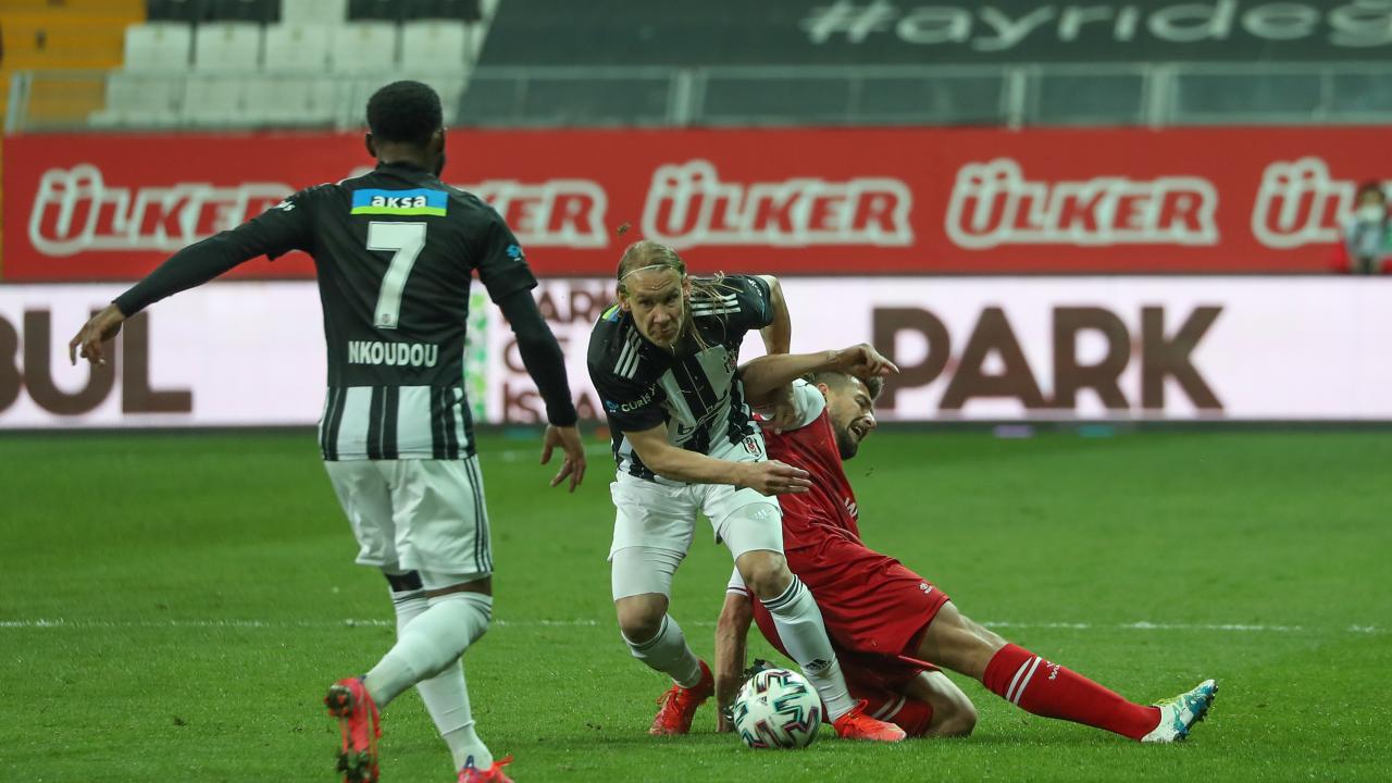 İKİNCİ YARININ ÖNEMLİ ANLARI