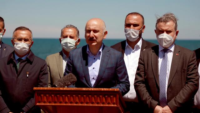 Bakan Karaismailoğlu: Taş ocağının çevresel etkileri sürekli kontrol edilecek