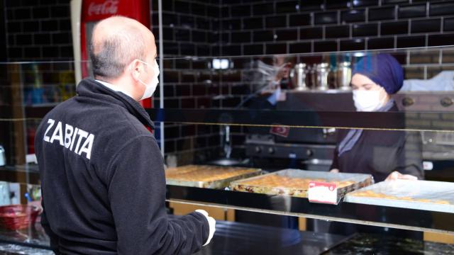 Kahramankazan zabıtasında bayram denetimi