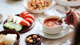 Açık büfe ve serpme kahvaltıda israfa dikkat