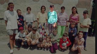 Savaşta ölen ağabeyinin hatırası için yola çıktı, ailelerin umudu oldu