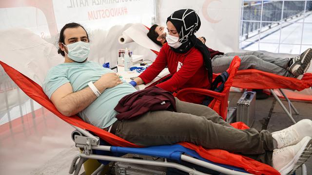 Kızılayın kan bağışı çağrısı karşılıksız kalmadı