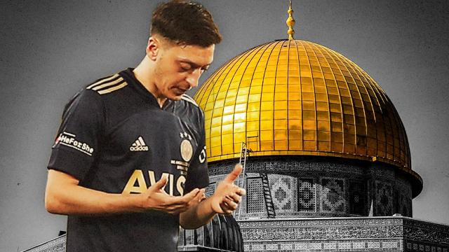 Mesut Özil: Filistindeki kardeşlerim dualarım sizinle