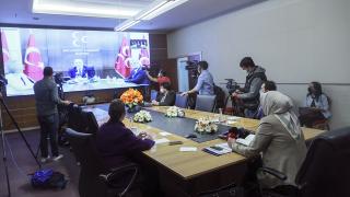 Siyasi partilerde bayramlaşmanın gündemi İsrail'in saldırıları oldu