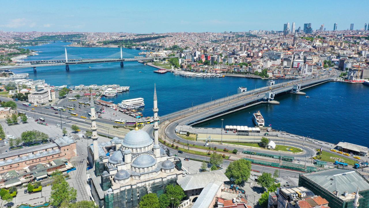 İSTANBUL: 184,78