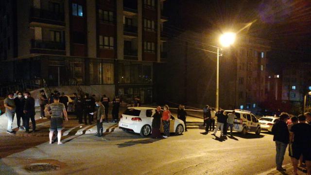 Gebzede 6 katlı bina çökme tehlikesi nedeniyle tahliye edildi