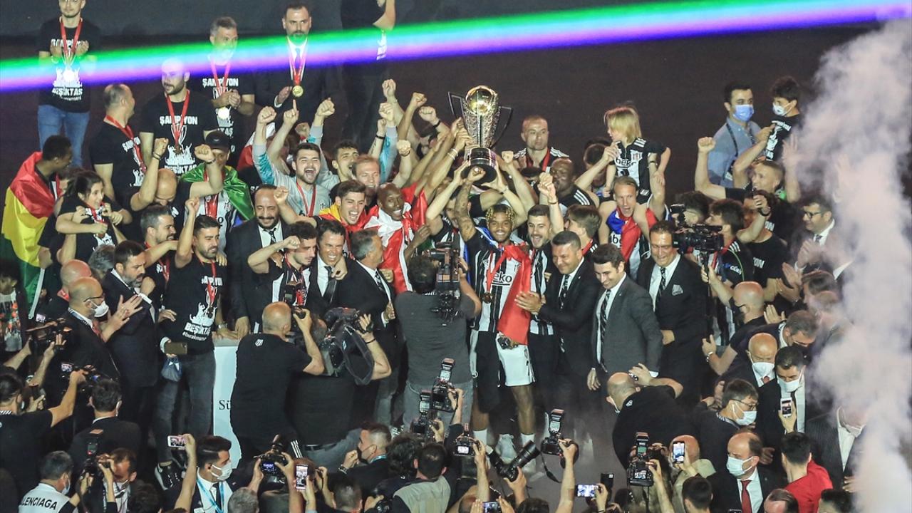 Vodafone Park`ta büyük coşku