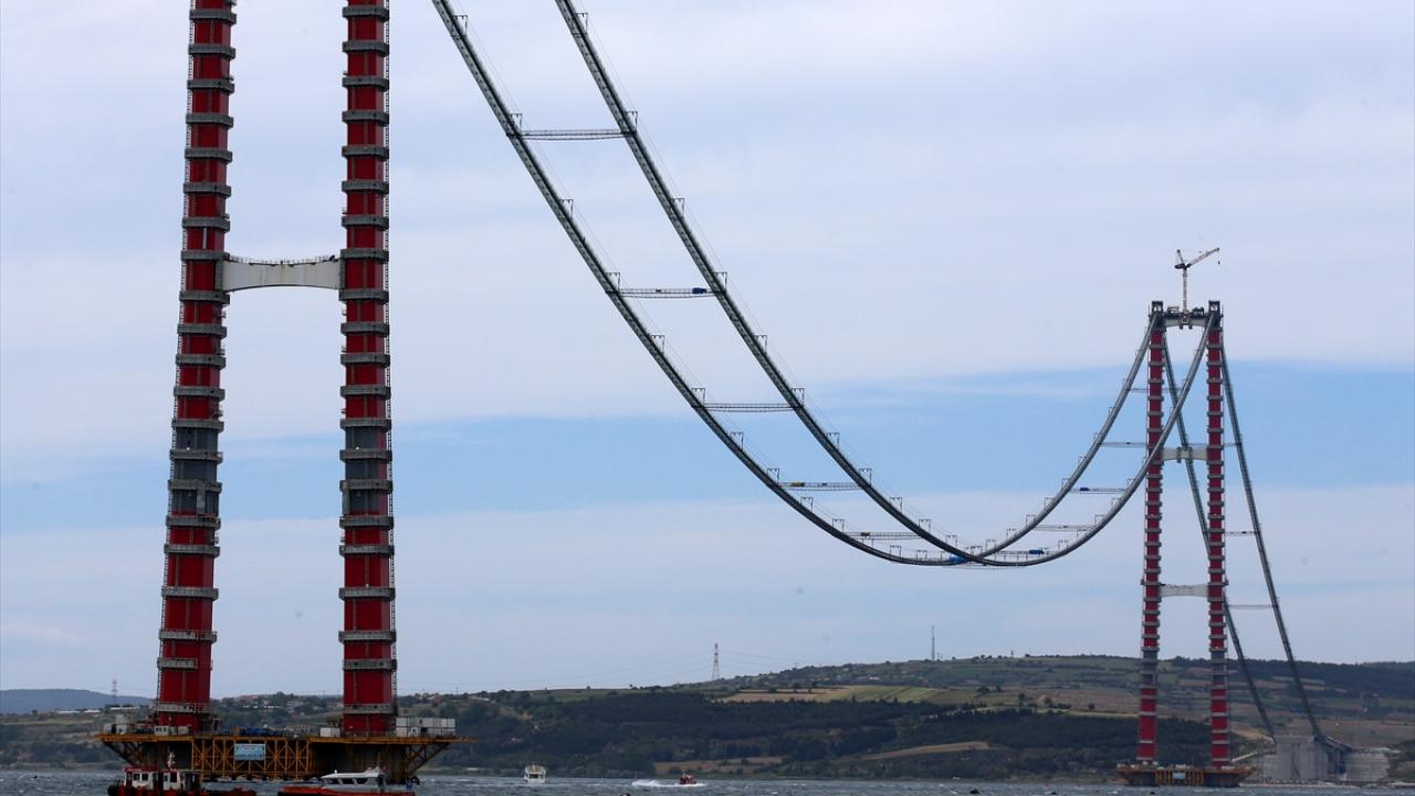 "Bu köprüyü sadece bir ulaşım merkezi olarak görmüyoruz"