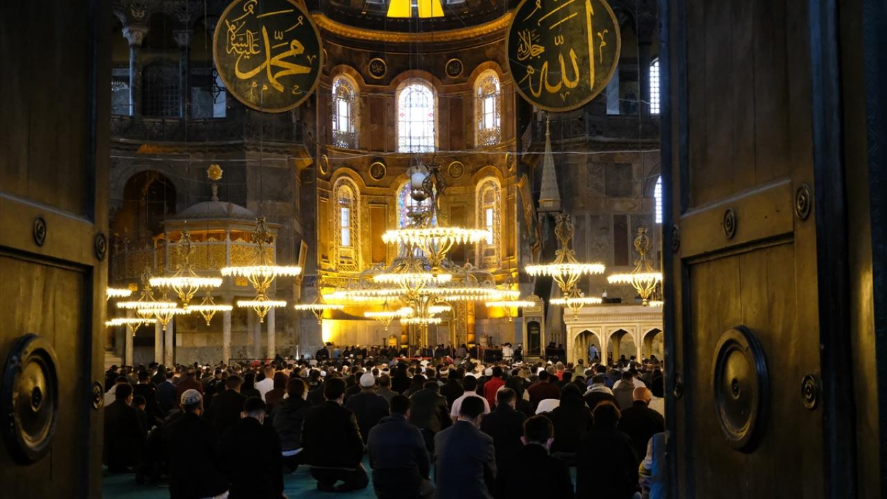 Ayasofya-i Kebir Cami-i Şerifi