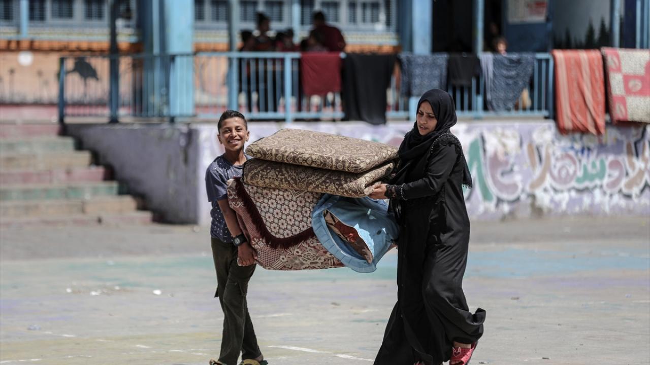 "Yetkililer bize acil ve gerekli yardımı sağlamıyor"