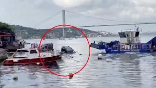 Park halindeki araç denize düştü